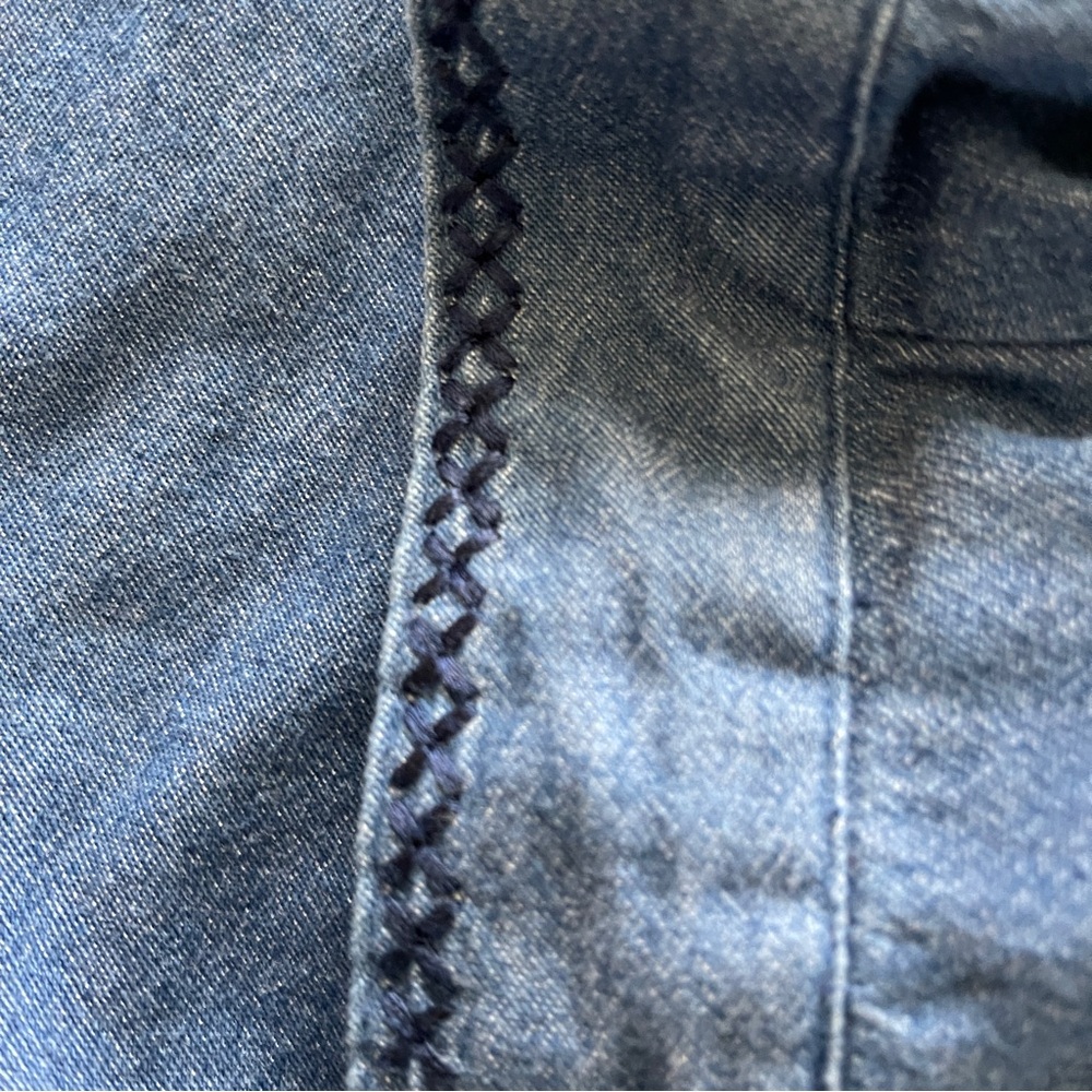 Vintage Blue Denim Embroidered Button Down Collared Blouse XL - Picture 10 of 10